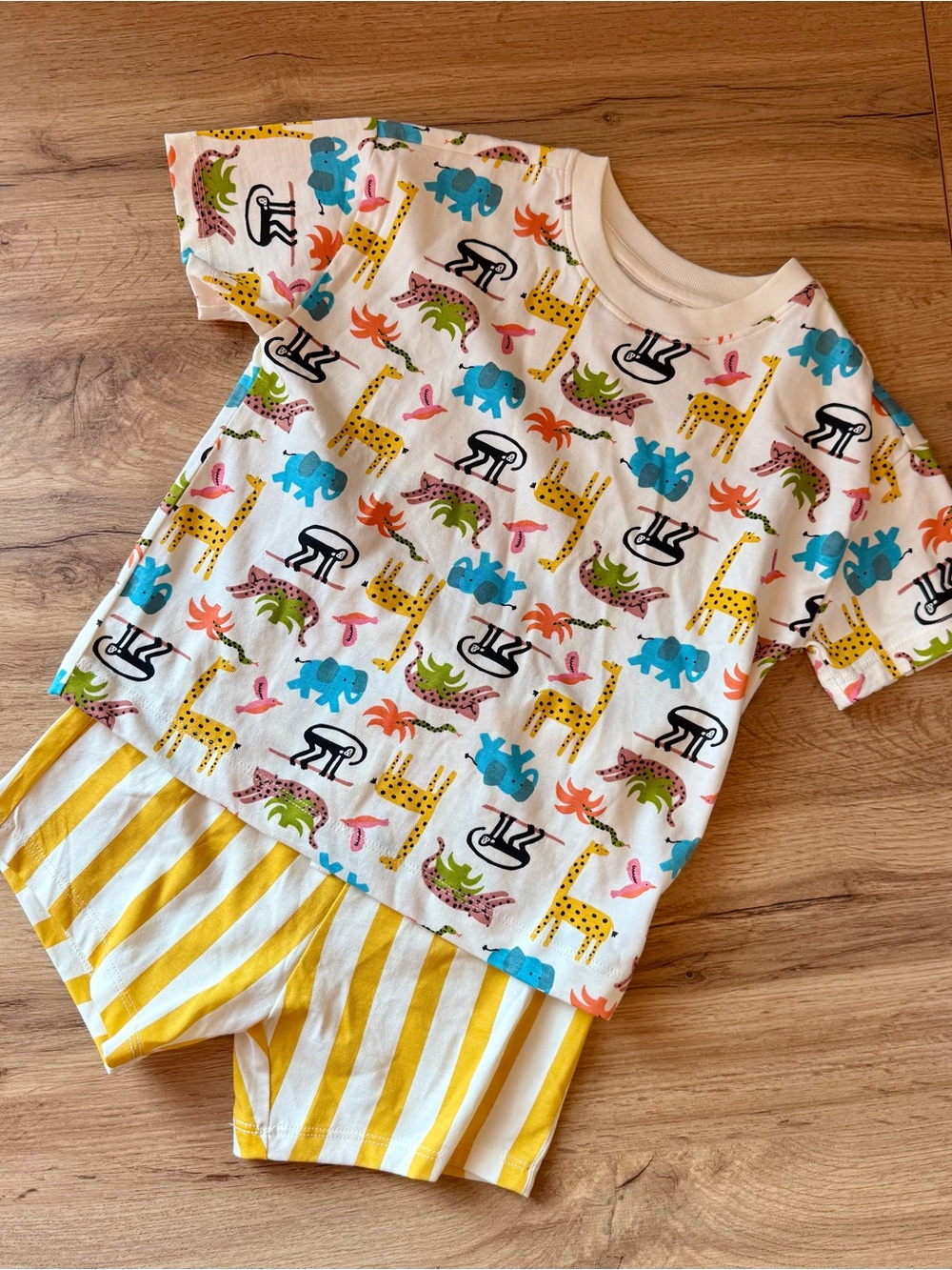 *NEW* Hanna Andersson 3T Animal Print Top & Striped Shorts Set